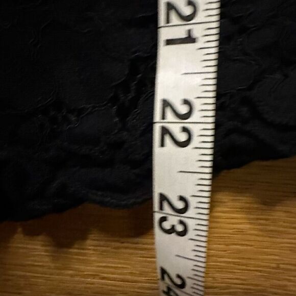 Ro & de black lace blouse tank medium - Picture 6 of 6